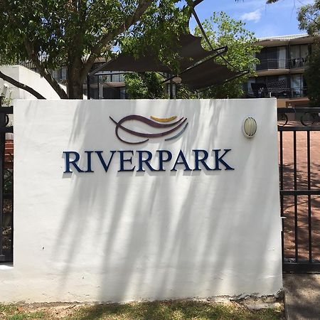 Riverpark - Studio Apartment Brisbane Esterno foto